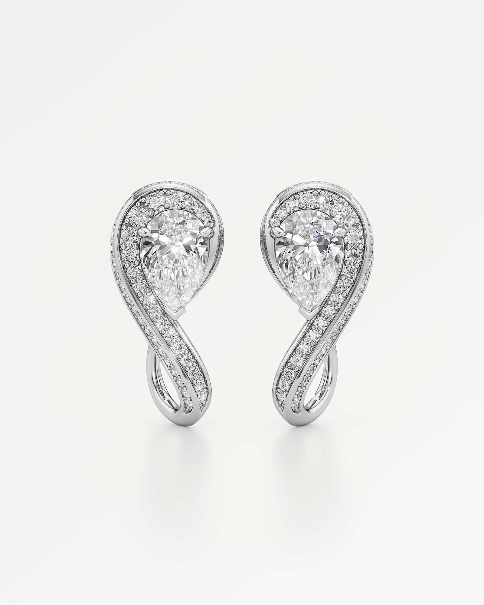 Fluorrente Diamond Earrings
