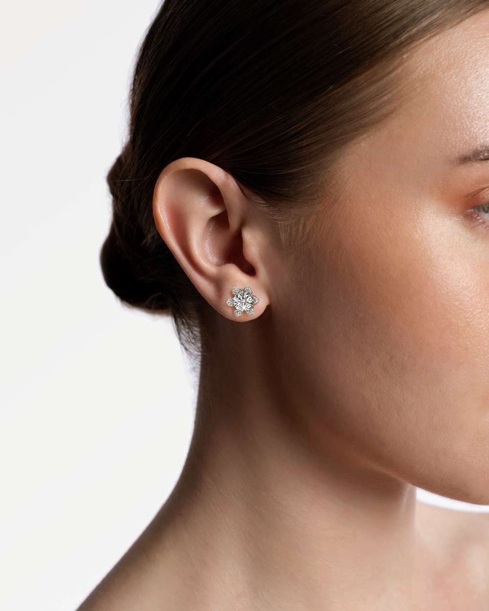 Evora Diamond Stud Earrings