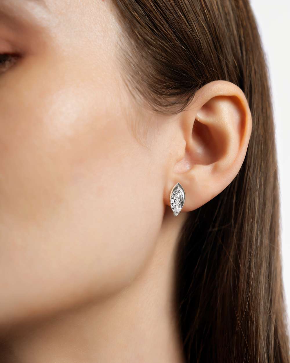 Apixa Diamond Stud Earrings