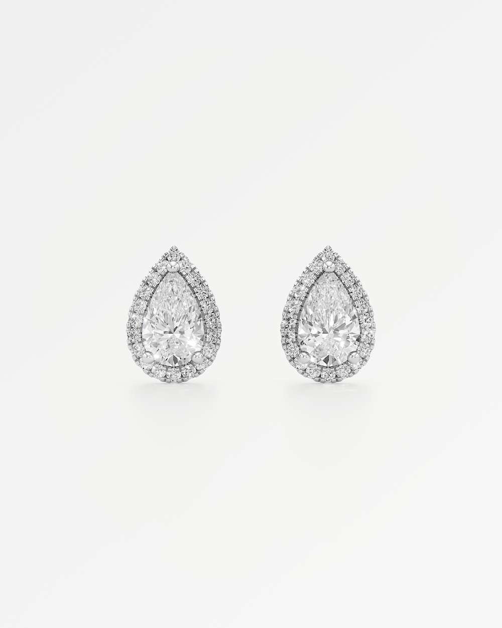 Faye Diamond Stud Earrings
