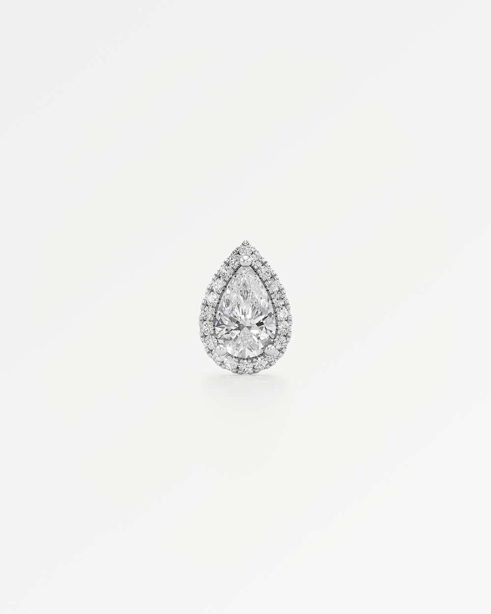 Faye Diamond Stud Earrings