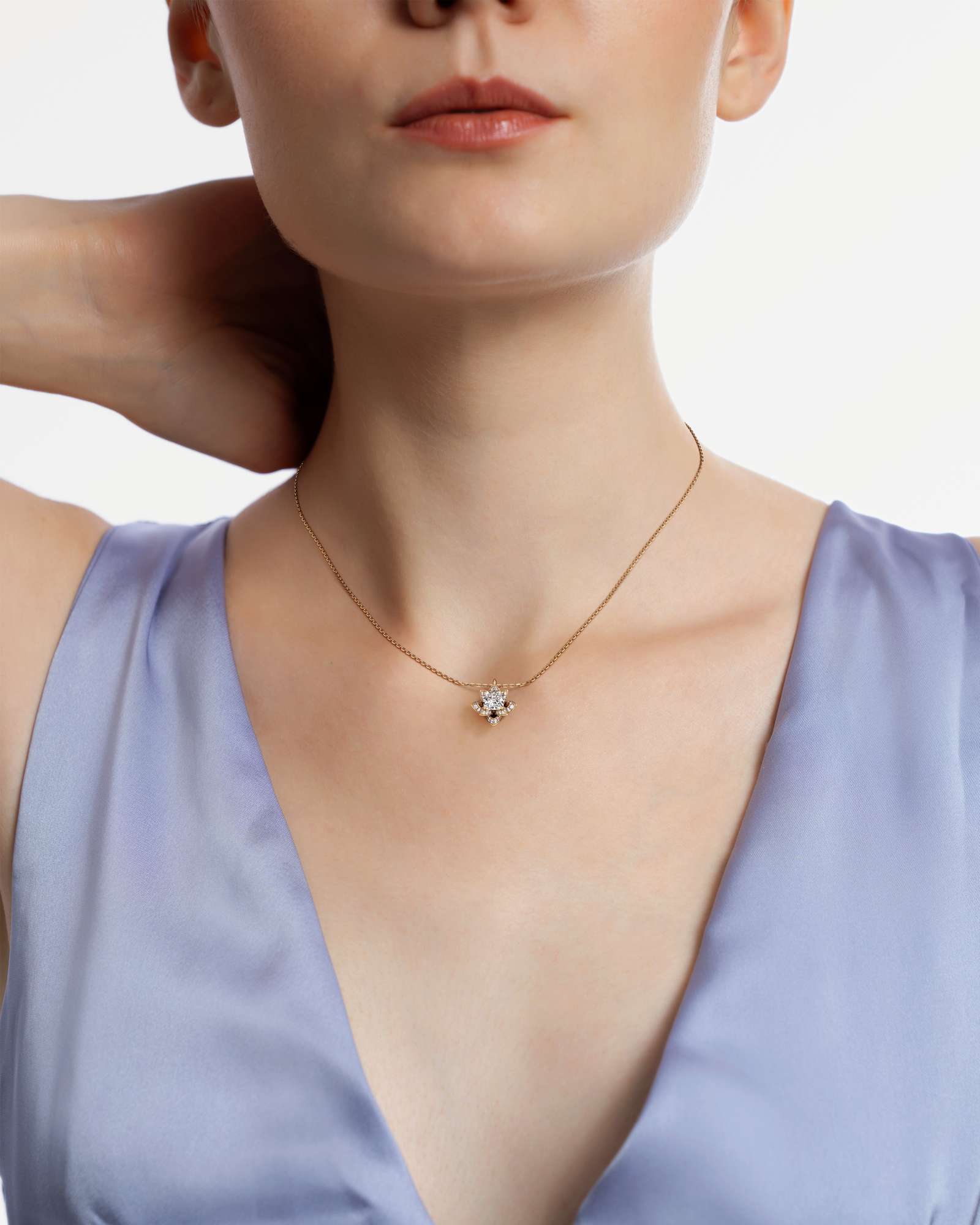 Velara Eterna Diamond Pendant, With 1.50 ct Cushion Cut in 14K Yellow Gold (1.93 ctw)