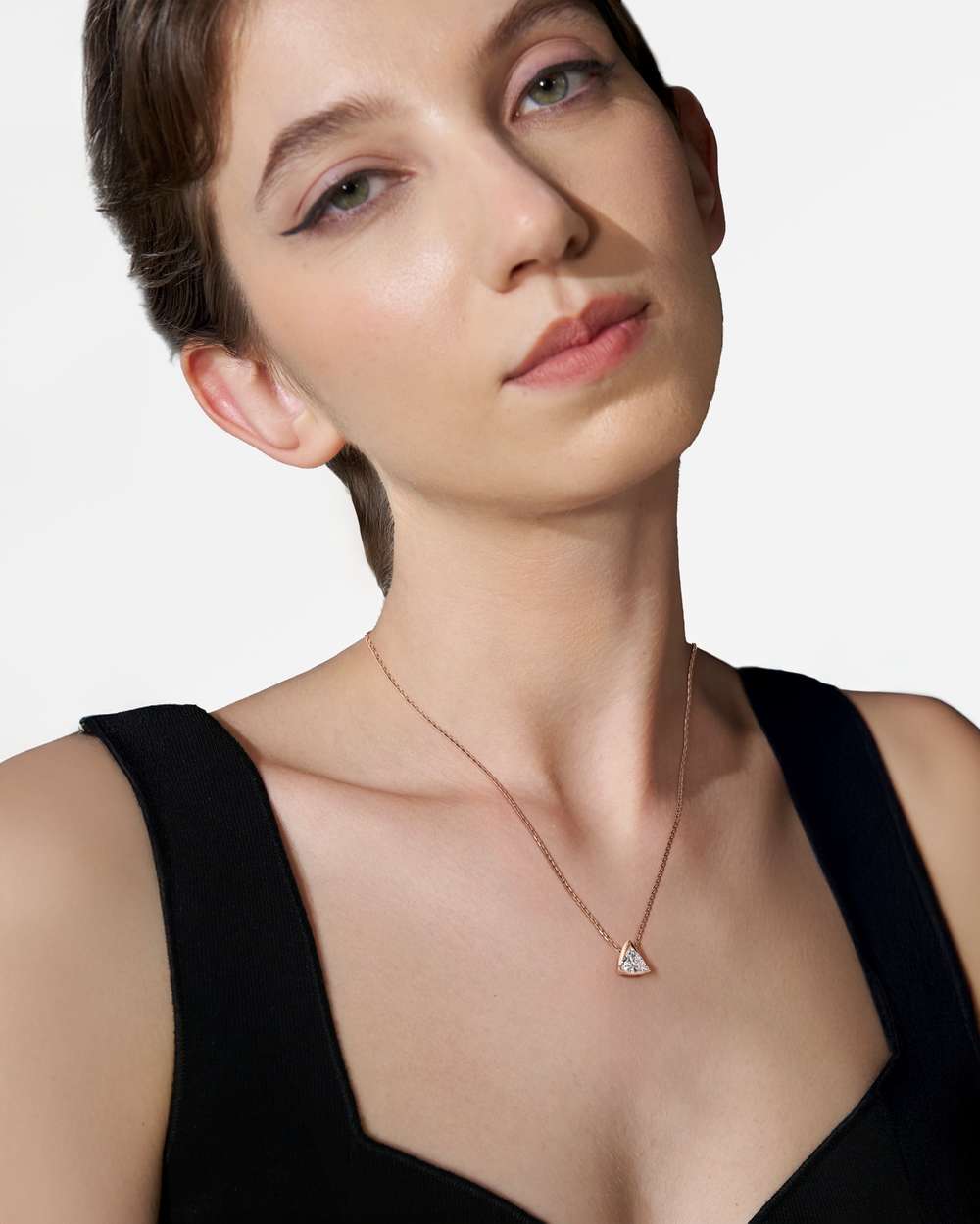 Apitris Diamond Pendant