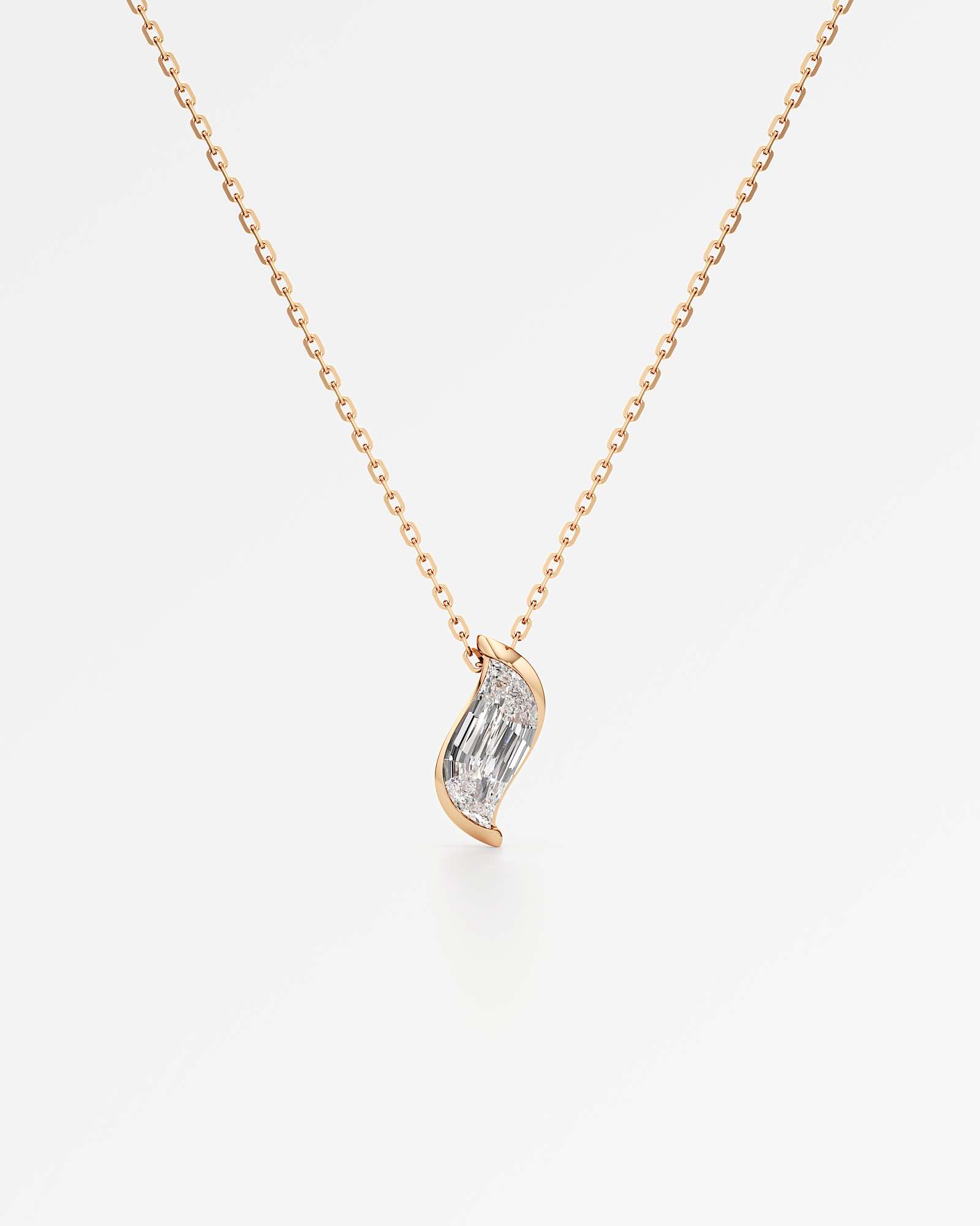 Faléa Diamond Pendant