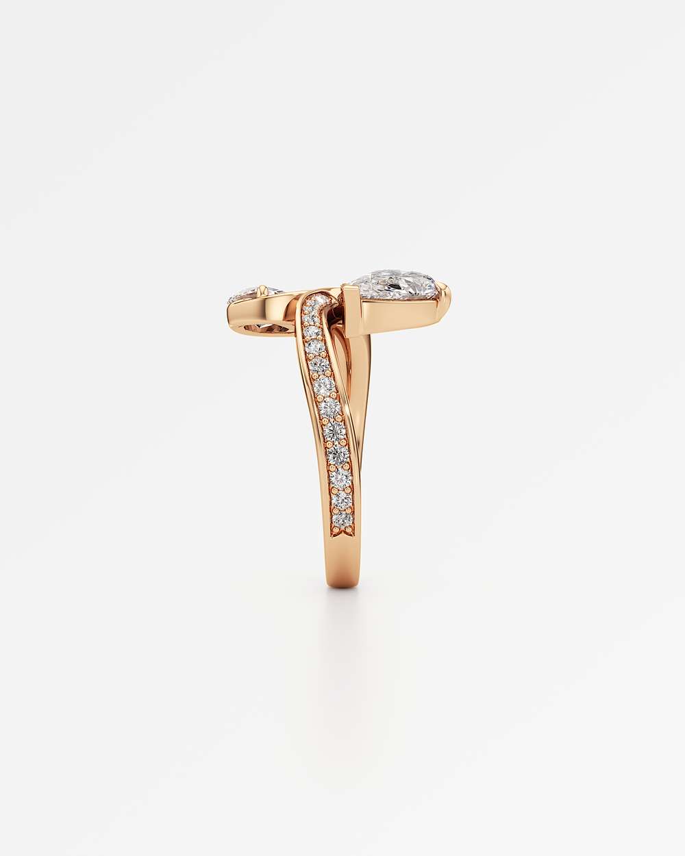 Lianes Diamond Ring