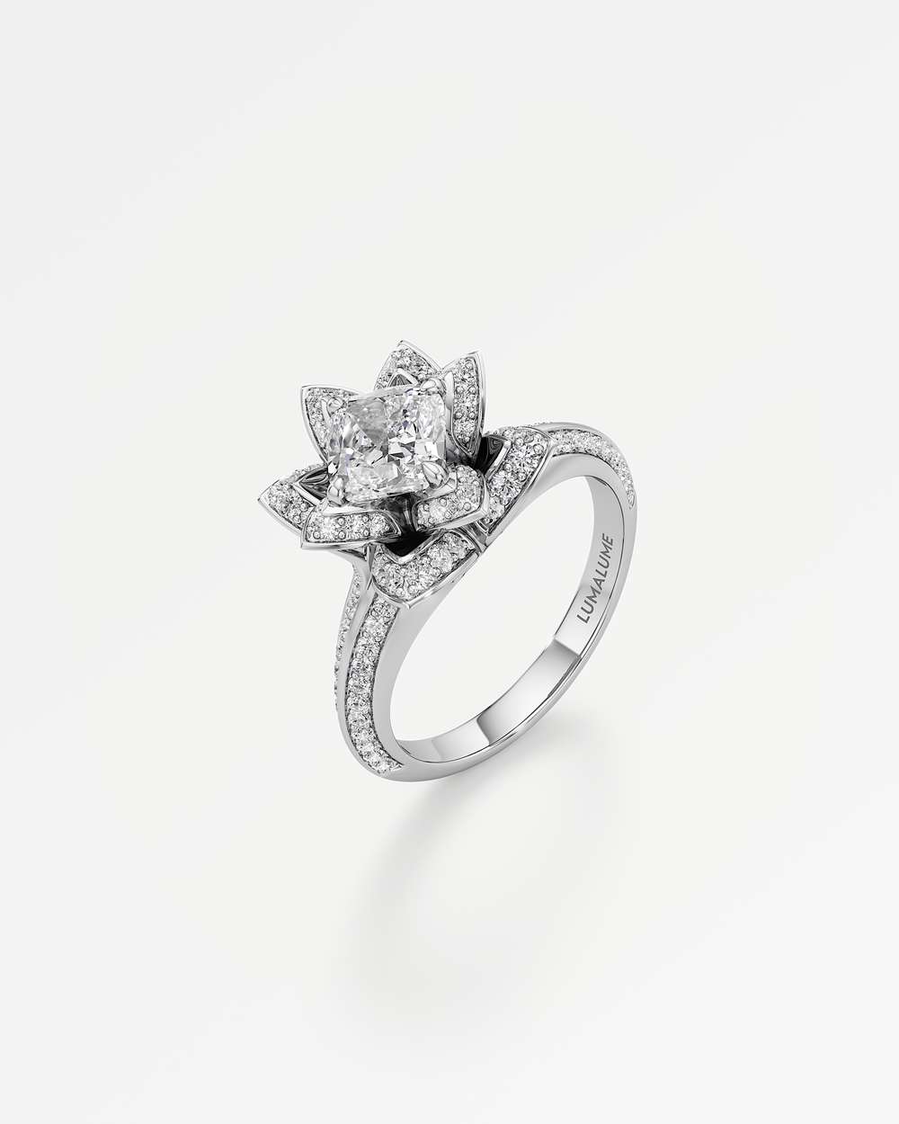 Emara Diamond Engagement Ring