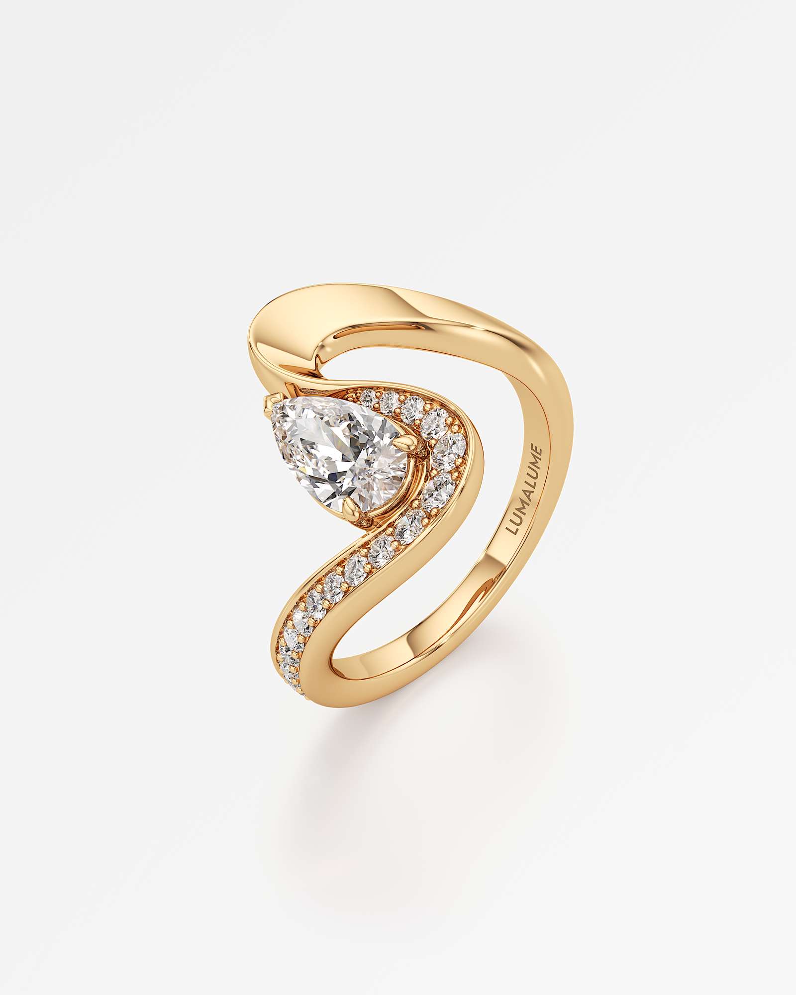 Willow-Wisp Diamond Ring