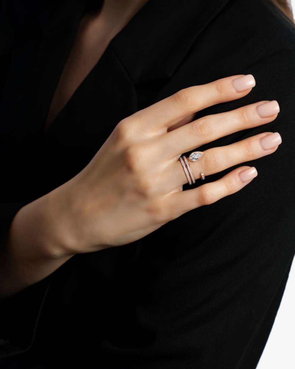 Apecia Diamond Ring